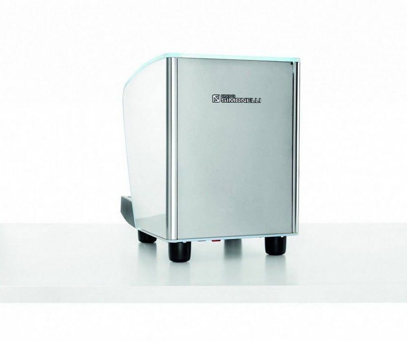 Фото Кофемашина рожковая Nuova Simonelli Musica AD 5