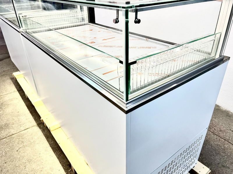 Фото Витрина кондитерская GLACIER Альбертина PRO 1,6 / купол 30 см/ 7