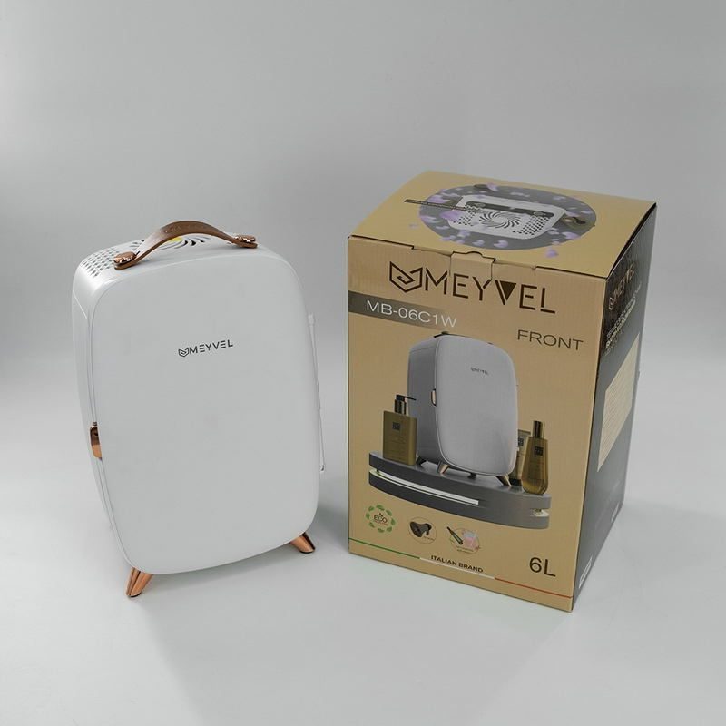 Фото Холодильник для косметических средств Meyvel MB-06C1W 11