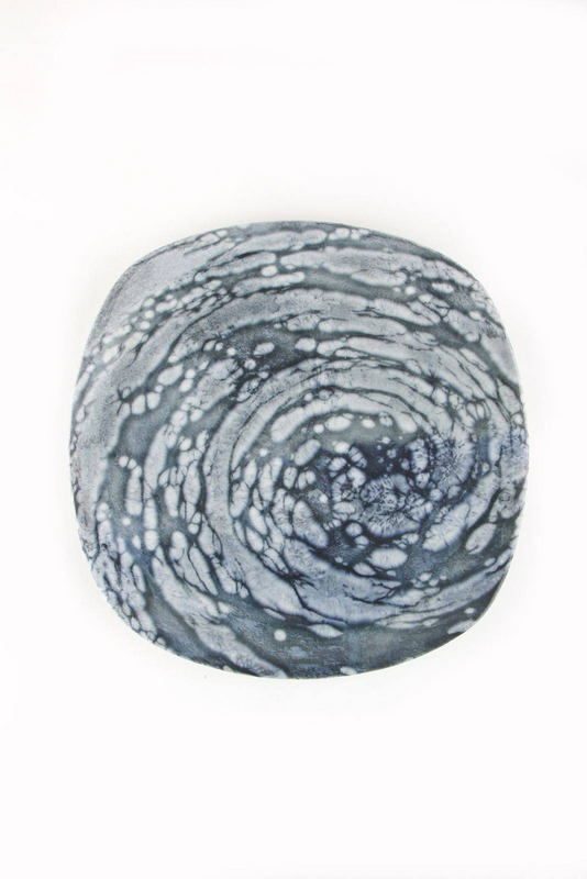 Тарелка квадратная Porland артикул 184429 VORTEX