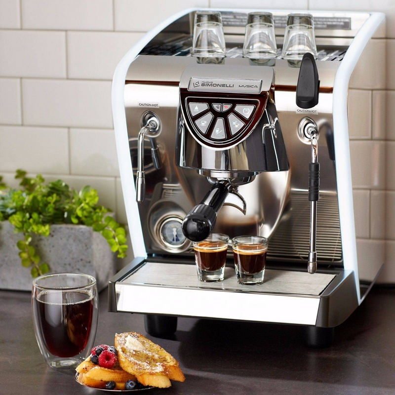 Фото Кофемашина рожковая Nuova Simonelli Musica AD 6