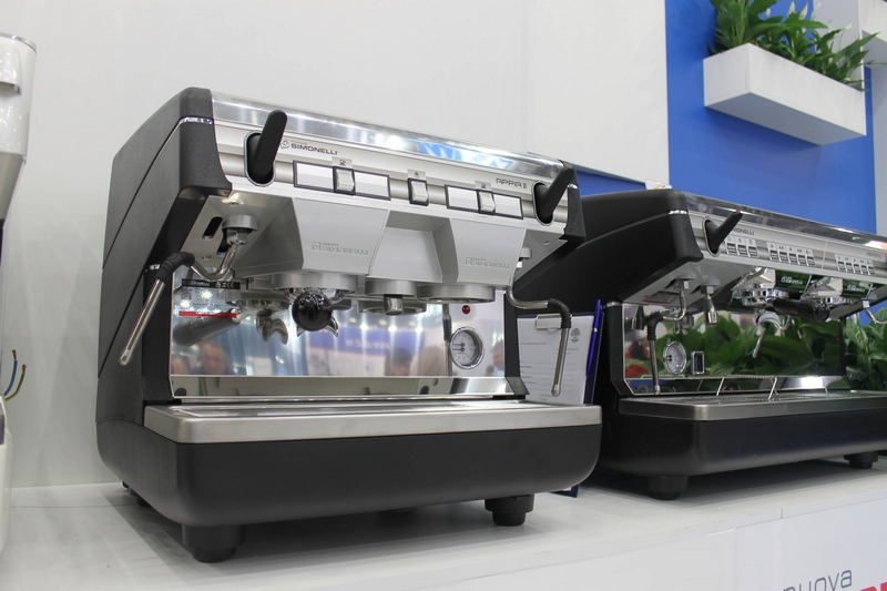 Фото Кофемашина рожковая Nuova Simonelli Appia II compact 2 Gr S (низкая группа) 1