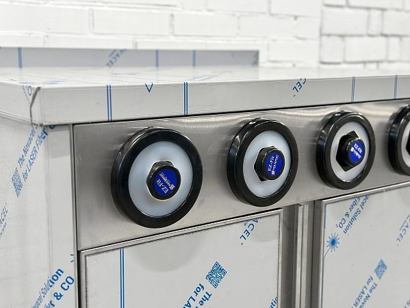 Фото Стол-тумба закрытый RESTOINOX с диспенсерами для стаканов — арт. СПЗРД4-12/6-Б 7