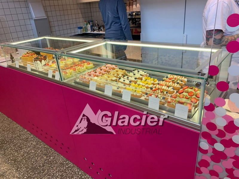 Фото Витрина кондитерская GLACIER Альбертина PRO 1,6 / купол 30 см/ 2