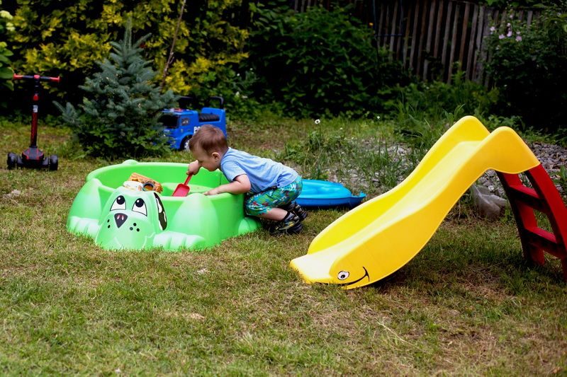 Фото Песочница Sheffilton KIDS Собачка с крышкой 432 красный/голубой 6