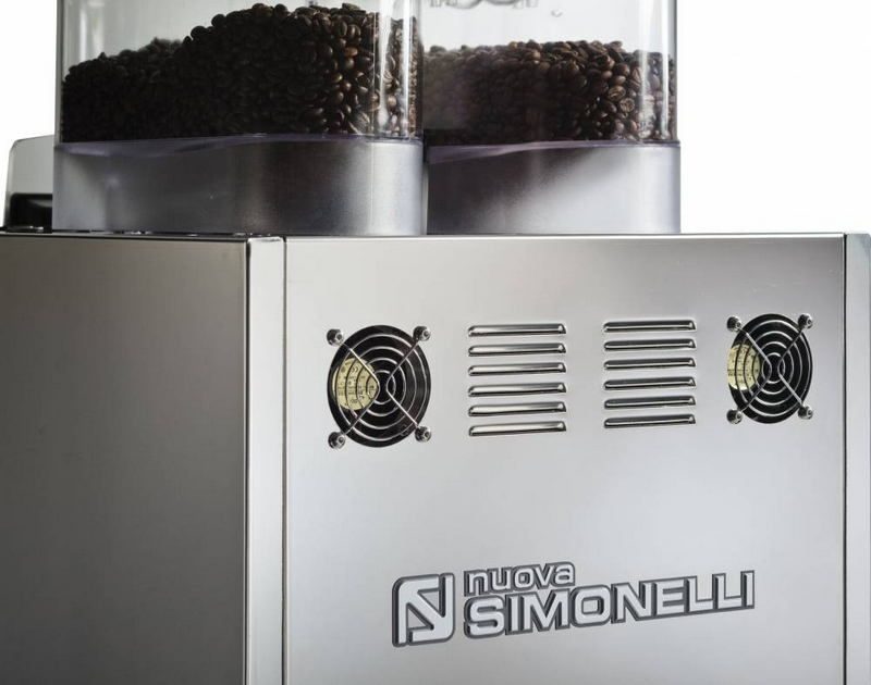 Фото Кофемашина суперавтомат Nuova Simonelli Talento Plus 3Ф Easy Cream/экономайзер/цвет черный 3