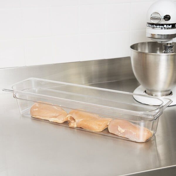 Фото Гастроемкость Cambro GN2/4х100, поликарбонат, прозрачный, 5 л — арт. 24LPCW-135 1