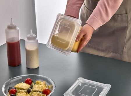 Фото Крышка к гастроемкостям Gastroplast 1/1 поликарбонат, с силиконовой вставкой артикул 80852 1