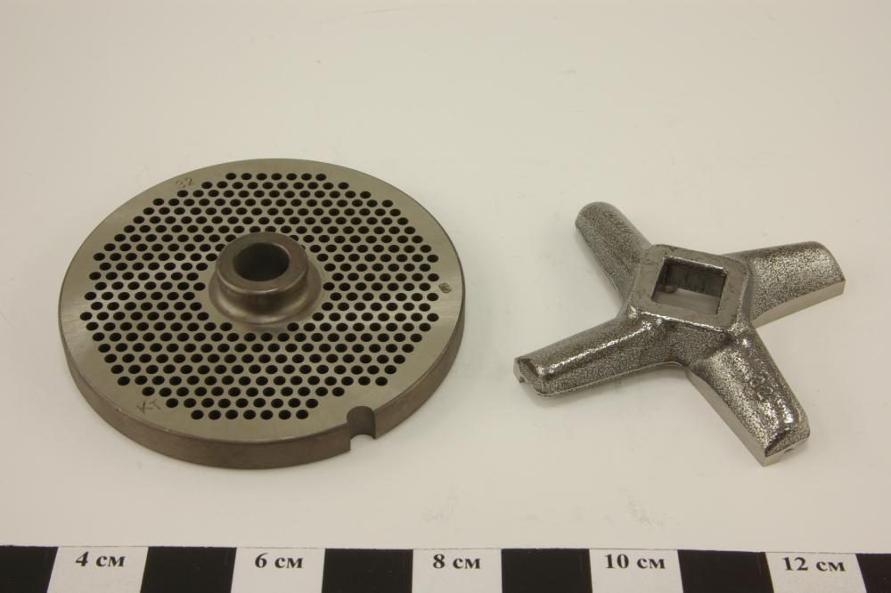 Комплект Koneteollisuus (KT) LM32, решетка + нож