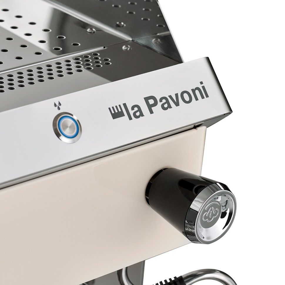 Фото Кофемашина рожковая полуавтоматическая La Pavoni 2 группы, белая — арт. GENIALE2MBEU 3