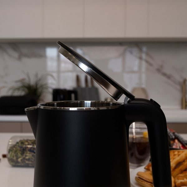 Фото Чайник электрический Meyvel MKE-04T (Black) 9