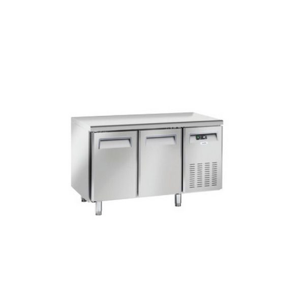 Стол морозильный YUKON QNL2100