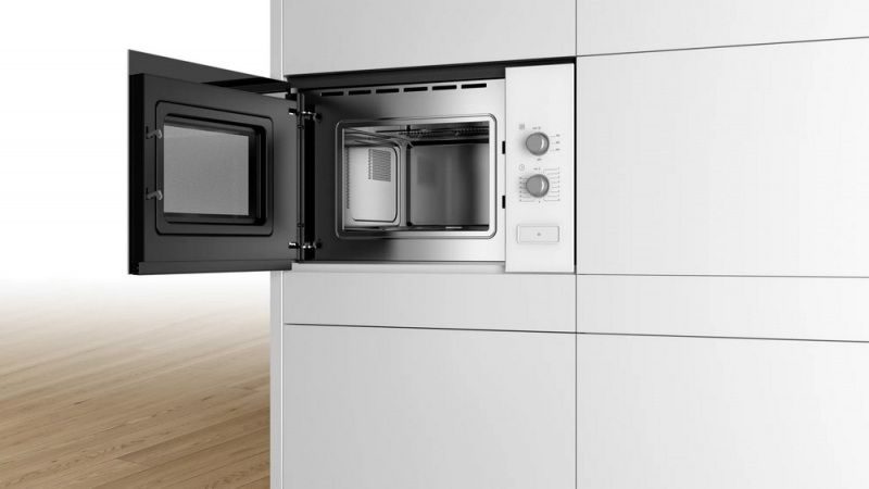 Фото Печь микроволновая встраиваемая BOSCH BFL 520MW0 KAPP 3