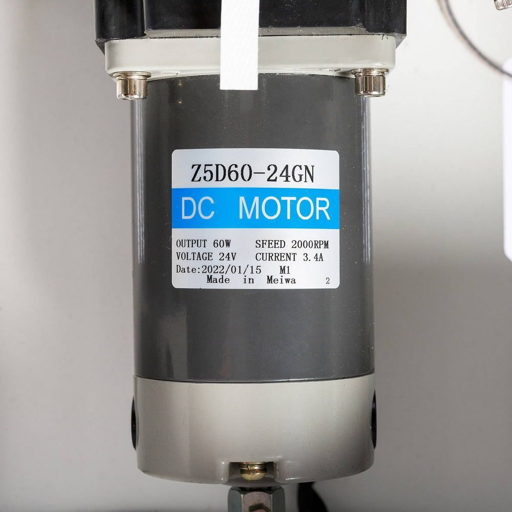Фото Стреппинг машина Hualian Machinery HL-202 (открытый стол) 9