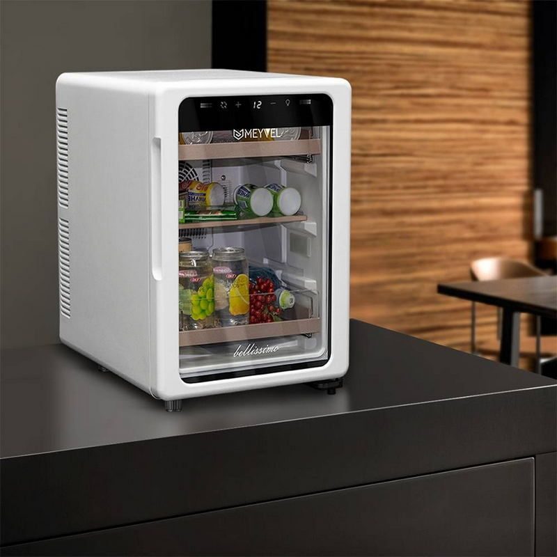Фото Холодильник для косметических средств Meyvel MD35-White 1