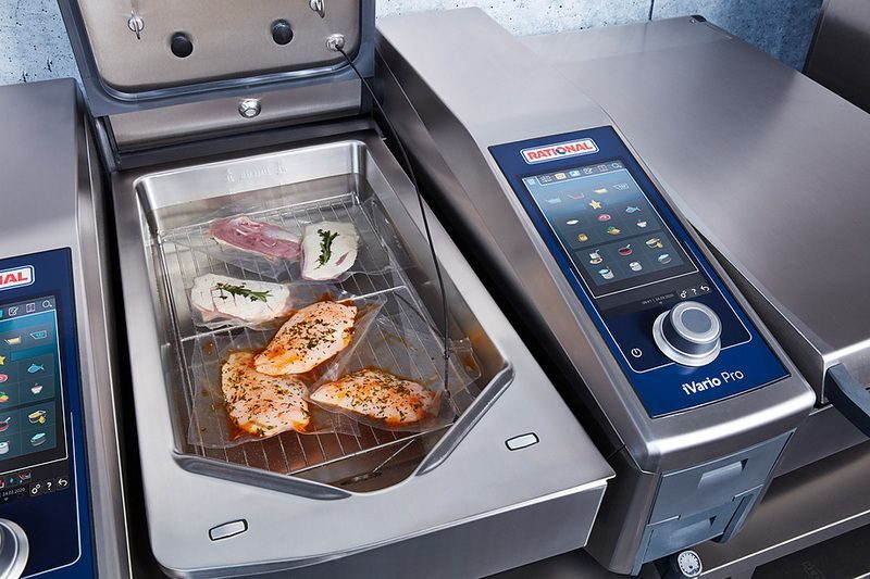 Фото Сковорода многофункциональная RATIONAL iVario Pro 2S — арт. WY9ENRA.0002000 9