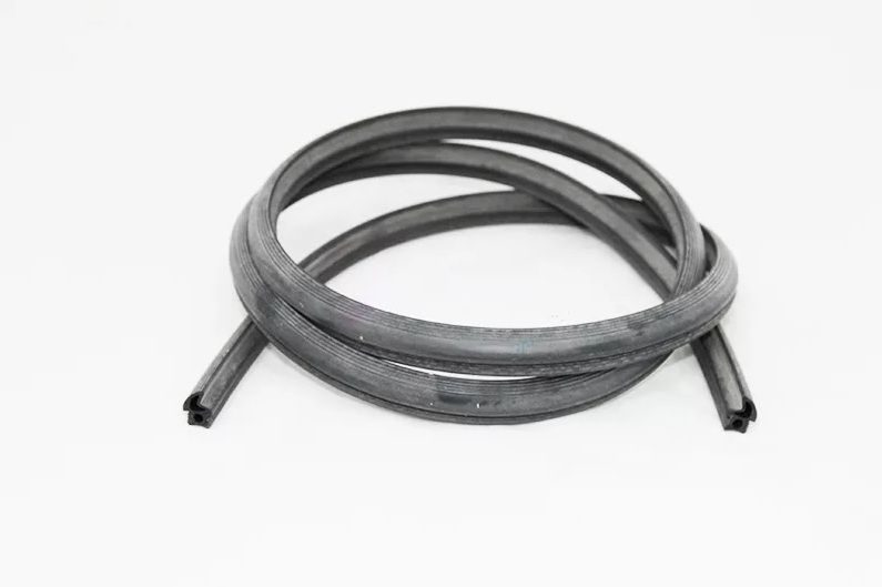Уплотнитель двери UNOX KGN1506B 1, 85 м