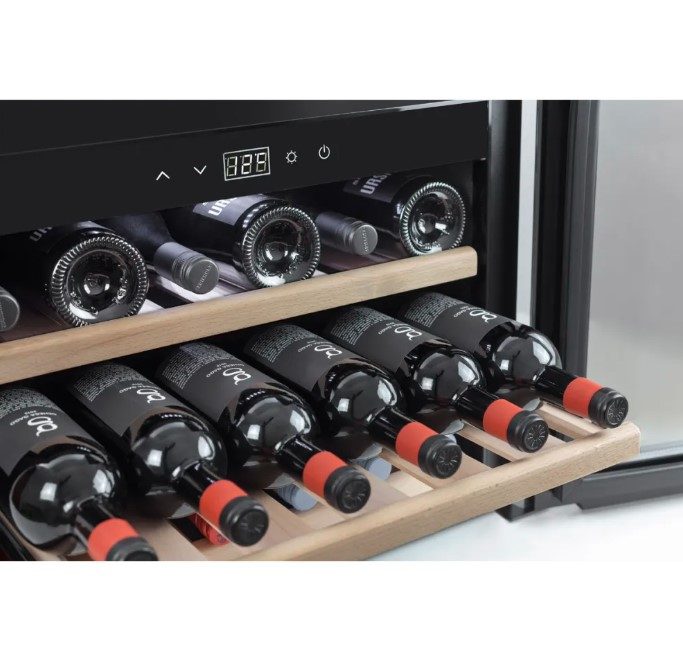 Фото Шкаф винный CASO — арт. WineSafe 18 EB Inox 2