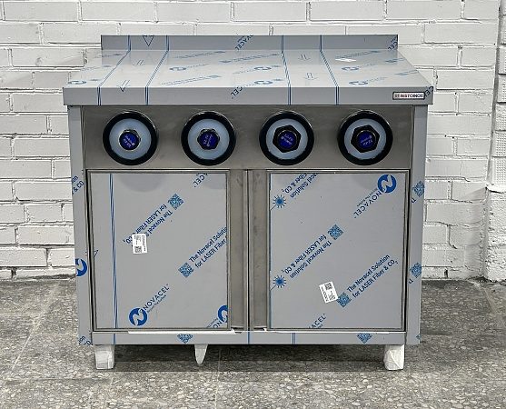 Фото Стол-тумба закрытый RESTOINOX с диспенсерами для стаканов — арт. СПЗРД4-12/6-Б 3