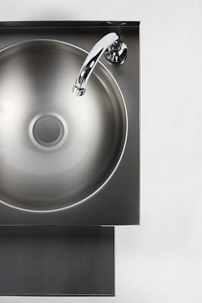 Фото Рукомойник металлический RESTOINOX настенный коленный — арт. РНКXГ-40/40-Б 8