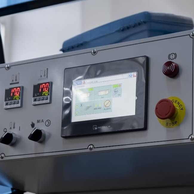 Фото Машина термоусадочная Hualian Machinery BSF-5640LG 3