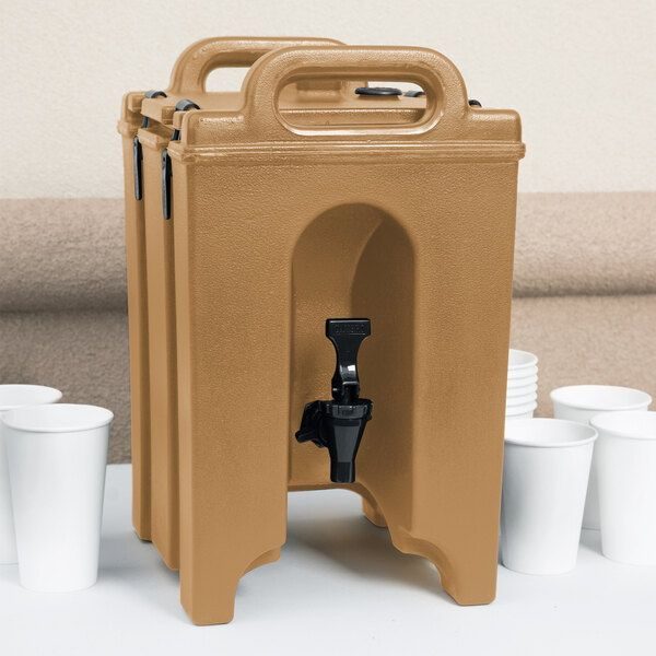 Фото Термоконтейнер для напитков Cambro — арт. 100LCD 157 3