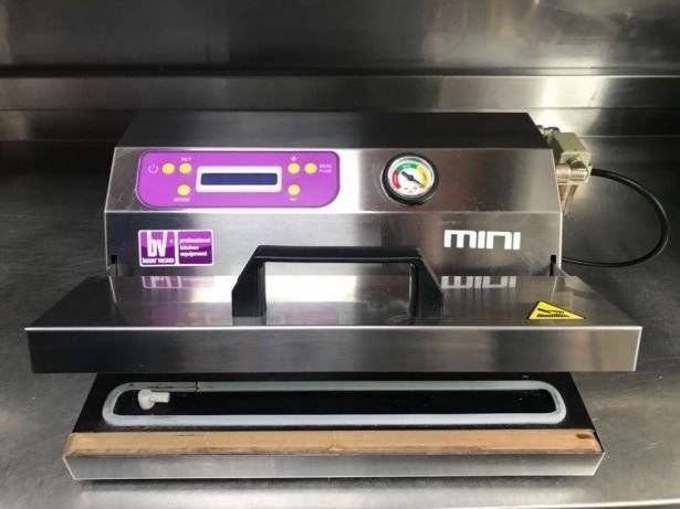 Фото Упаковщик бескамерный Besservacuum Mini 1