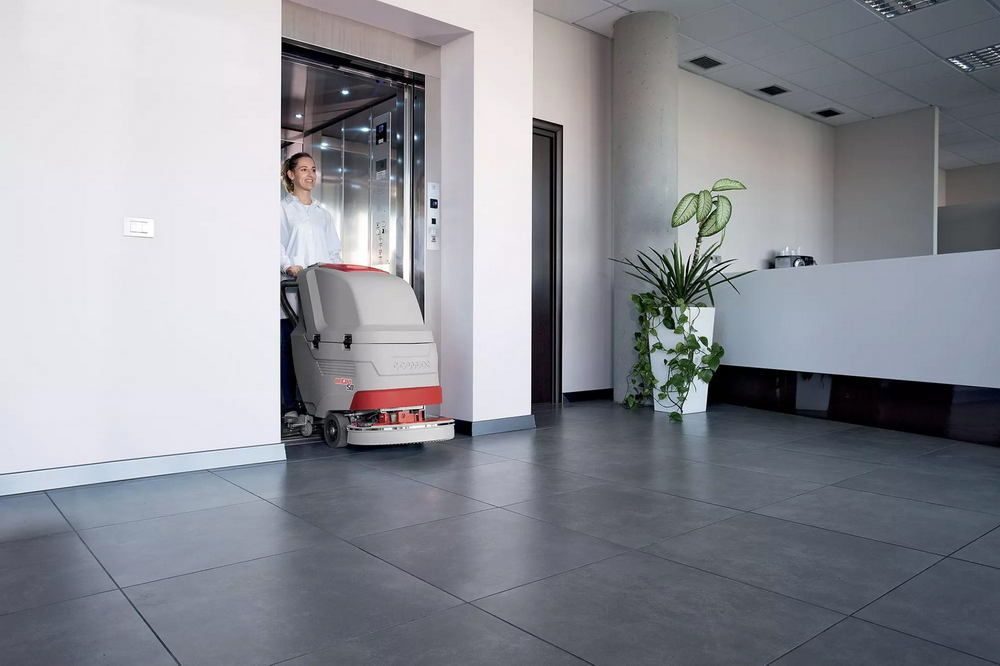 Фото Поломоечная машина Comac Antea 50 BT 7