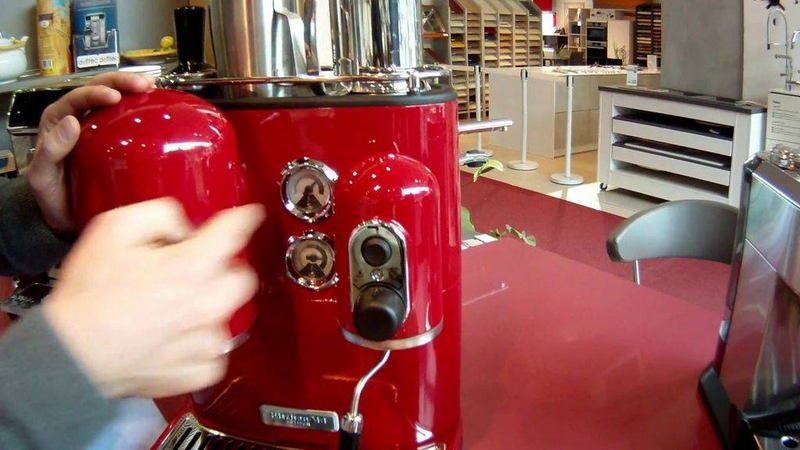 Фото Кофемашина рожковая KitchenAid Artisan 5KES2102EER Espresso красная 7
