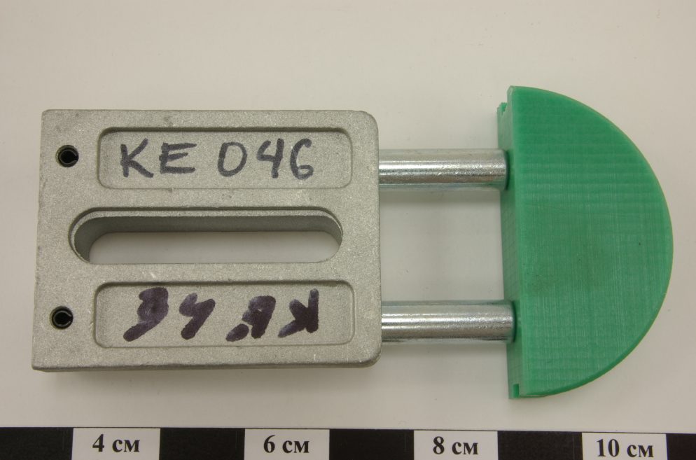 Фото Кронштейн Oem для тестомесильной машины F301-2, F501-2 — арт. KE04600 2