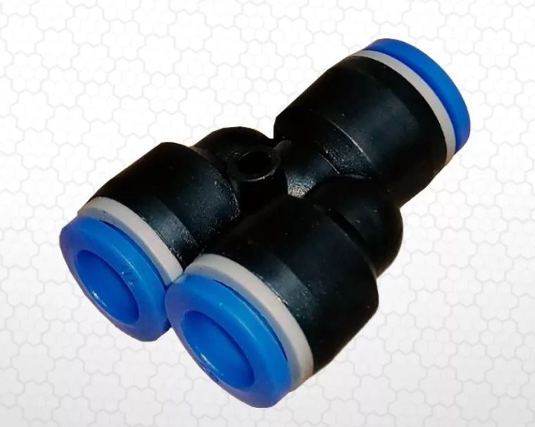 Фитинг цанговый IPLATE Y 10мм