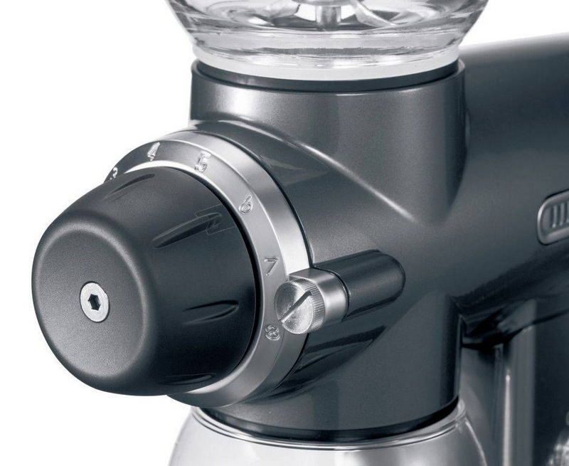 Фото Кофемолка KitchenAid Artisan 5KCG0702EMS серебрянный медальон 1