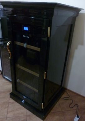 Фото Шкаф винный Climadiff VSV160/wood 3